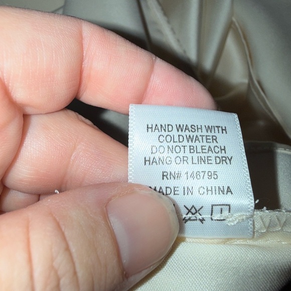 Dee Elly Ruffle Spaghetti Strap short Open Dress ivory Satin large - Picture 11 of 11